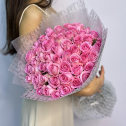 51 розовая роза (Кения)